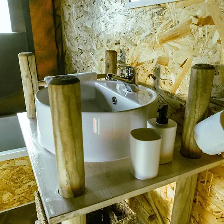 Safari Glamping Portugal Eagle * Ventosa (Braga)