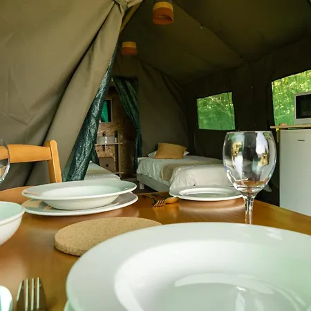 Safari Glamping Portugal Eagle Glamping *