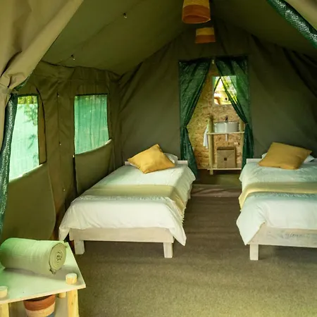 Safari Glamping Portugal Eagle Campo de lujo Ventosa (Braga)