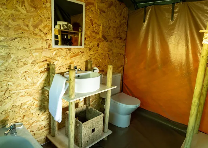 Safari Glamping Portugal Eagle 럭셔리텐트 Ventosa (Braga)